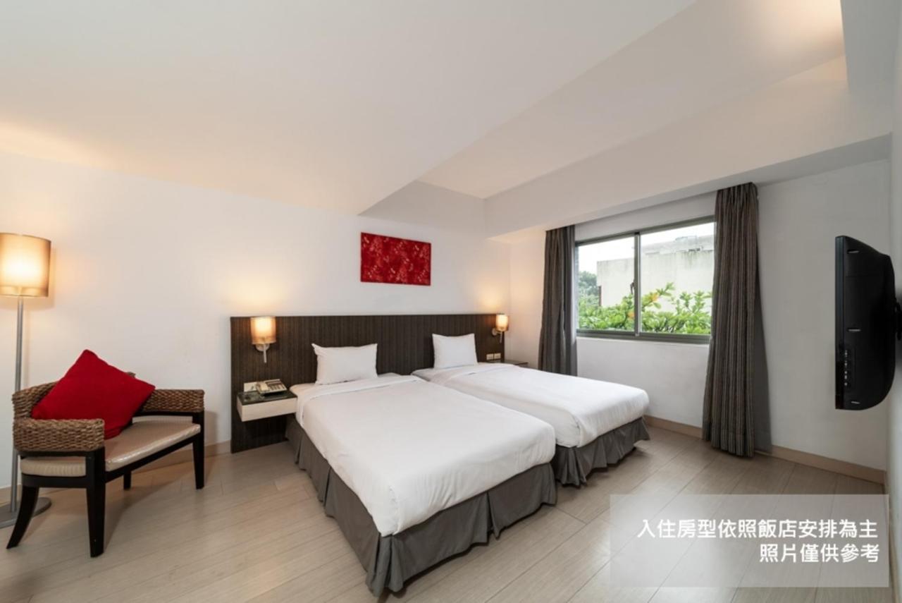 ฟิช โฮเต็ล - หัวเหลียน Hotel เมืองฮวาเหลียน ภายนอก รูปภาพ